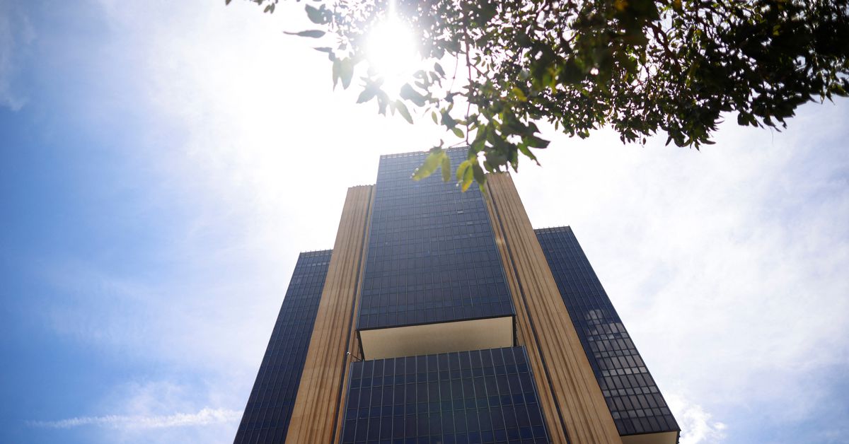 Brazil set to kick off monetary easing with small rate cut on Aug 2