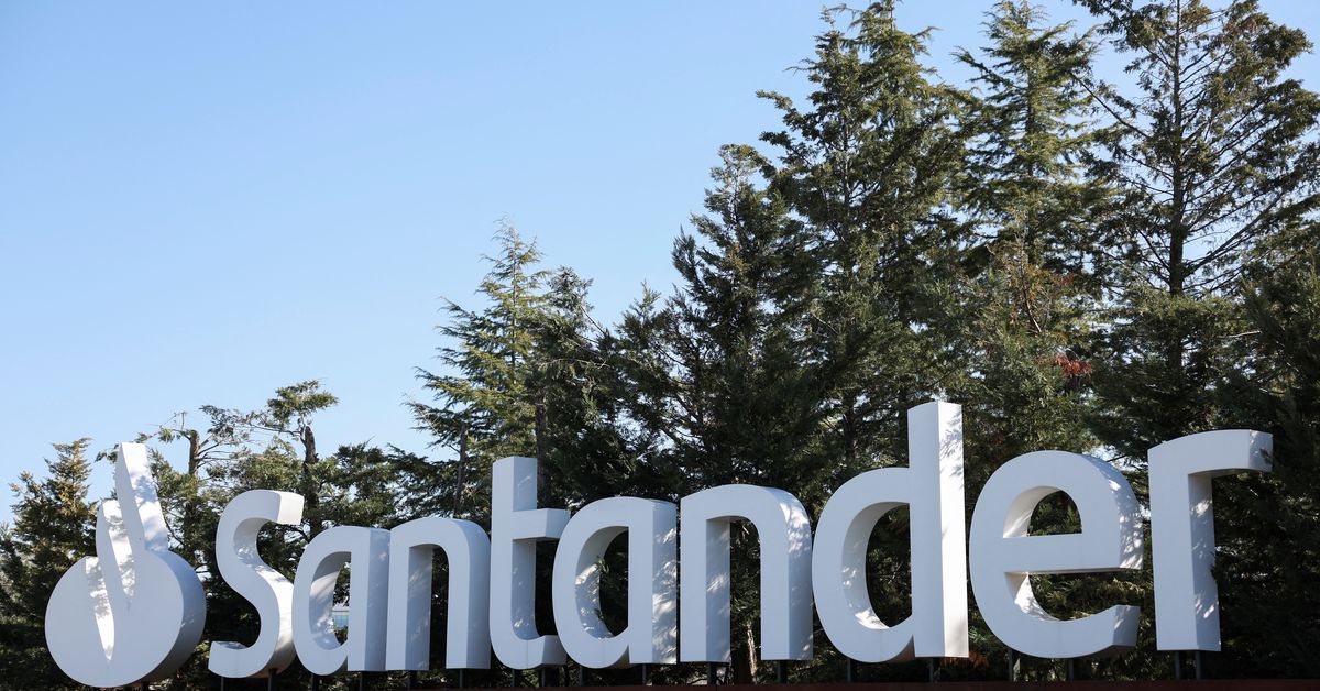 Santander Q2 net profit beats forecasts on Spain but Brazil weak
